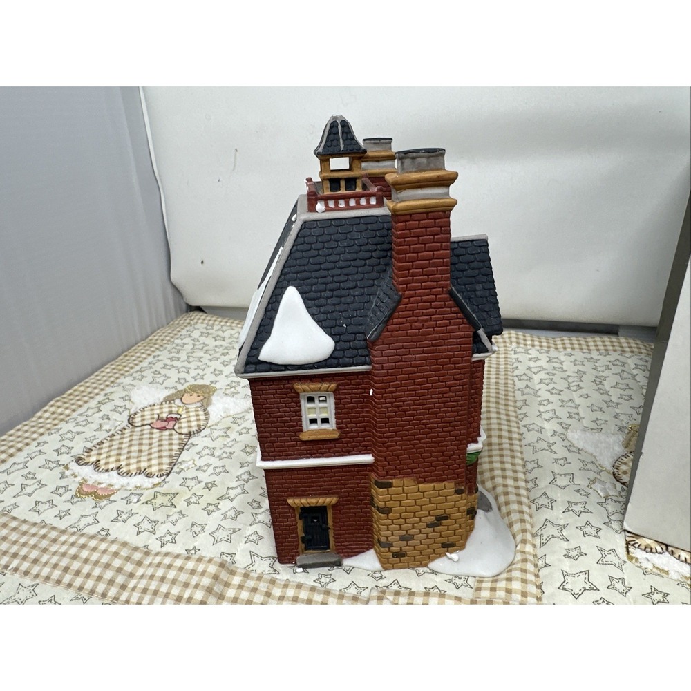 Dept 56 Dicken's Village Series Boarding And Lodging School House 1993 Retired - Picture 4 of 8